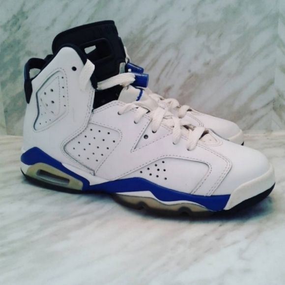 NIKE AIR JORDAN VI 6 RETRO BG WHITE SPORT BLUE 5Y women's size 6.5 shoes sneaker - Picture 4 of 10